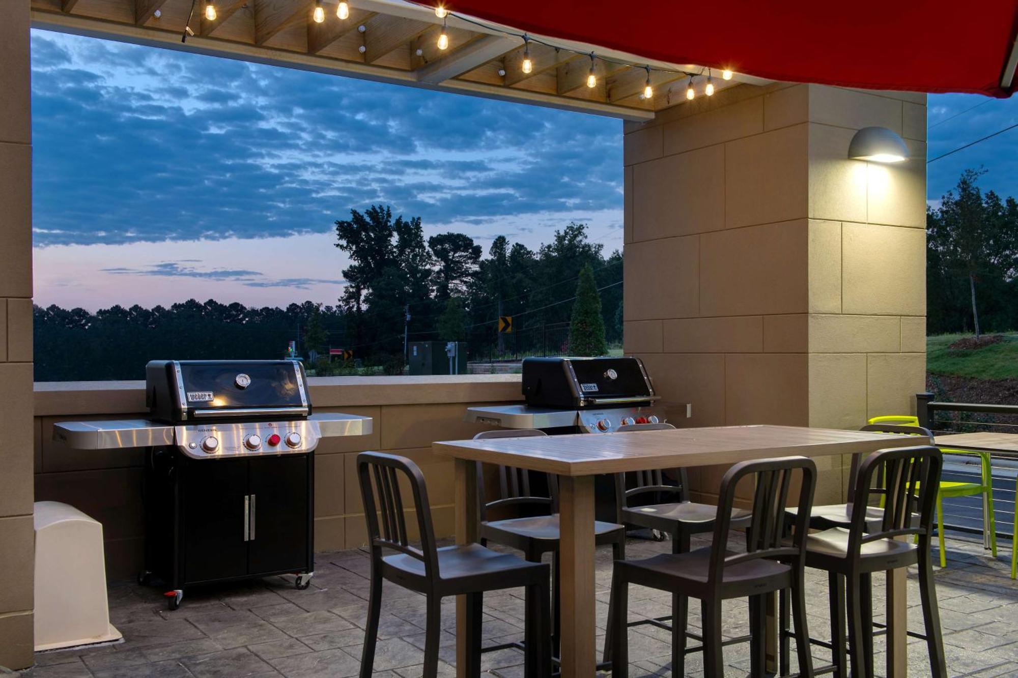 Home2 Suites By Hilton Fayetteville North Eksteriør bilde